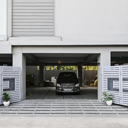 Super Townhouse De Alphabet Karmanghat 海得拉巴 外观 照片