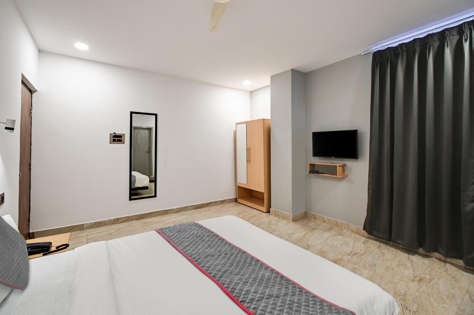 Super Townhouse De Alphabet Karmanghat 海得拉巴 外观 照片