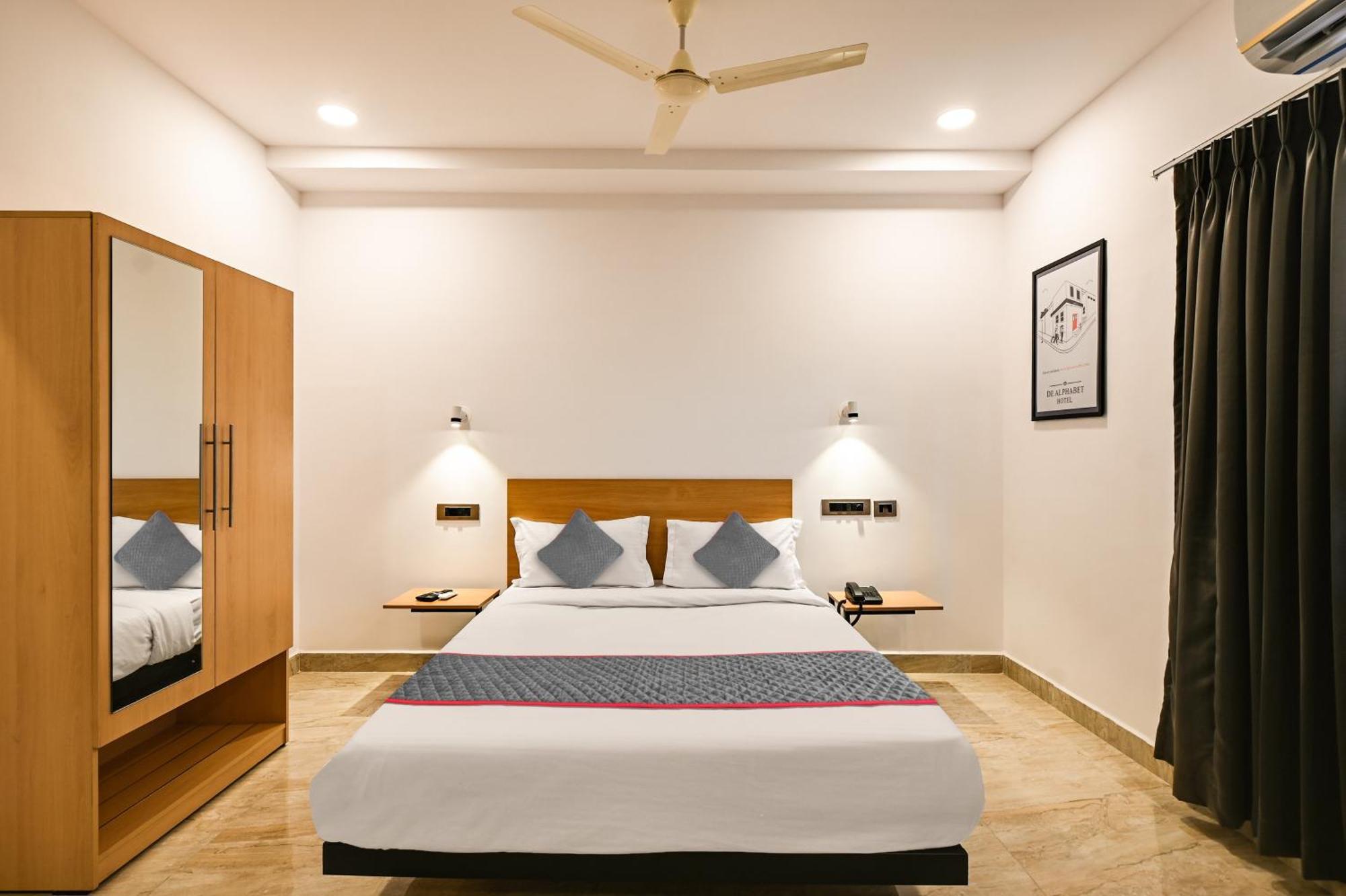 Super Townhouse De Alphabet Karmanghat 海得拉巴 外观 照片