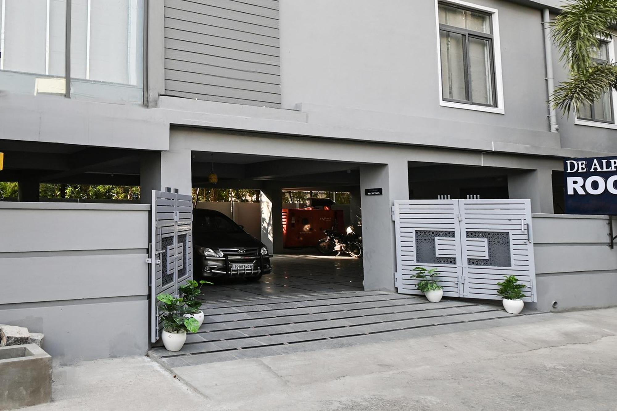 Super Townhouse De Alphabet Karmanghat 海得拉巴 外观 照片